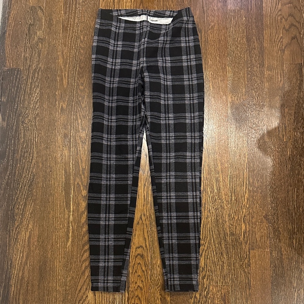Black and Gray Plaid Leggings